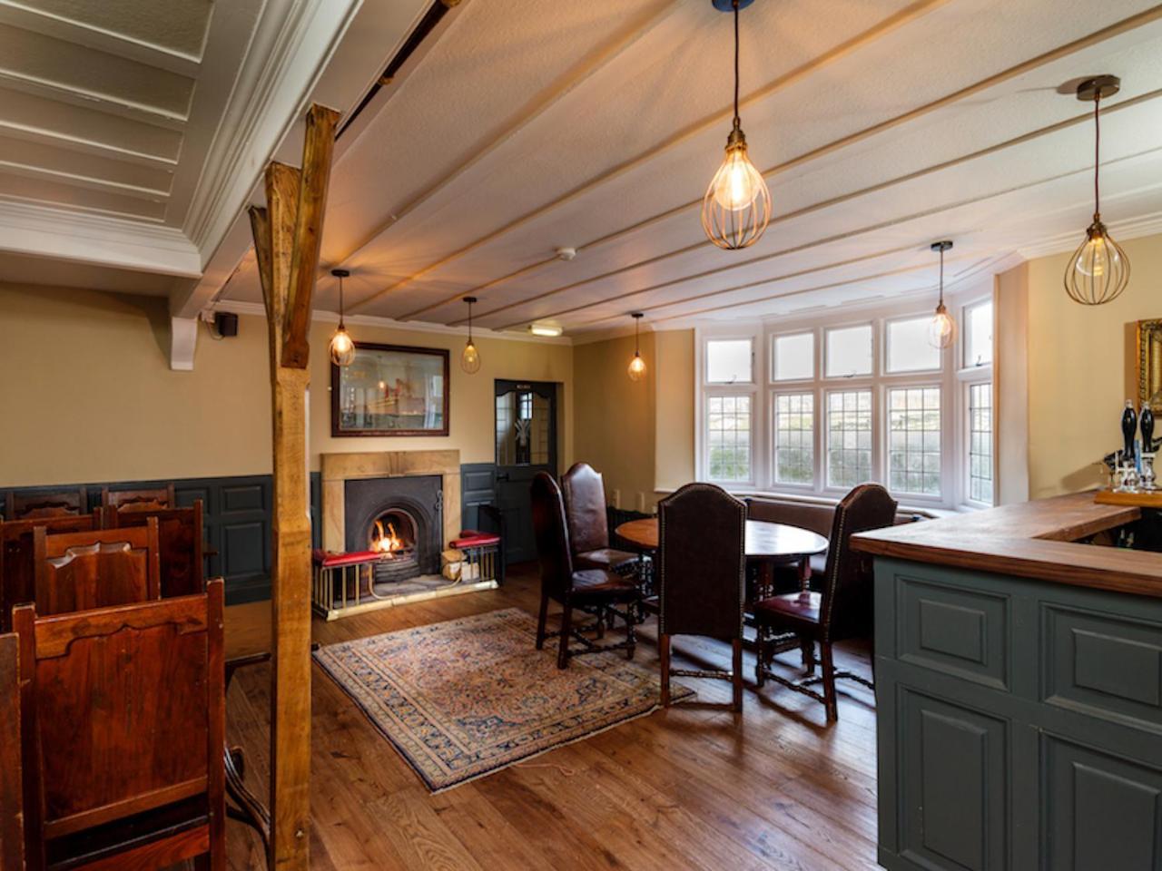 The Wheatsheaf At Beetham Hotel Sandside  Kültér fotó