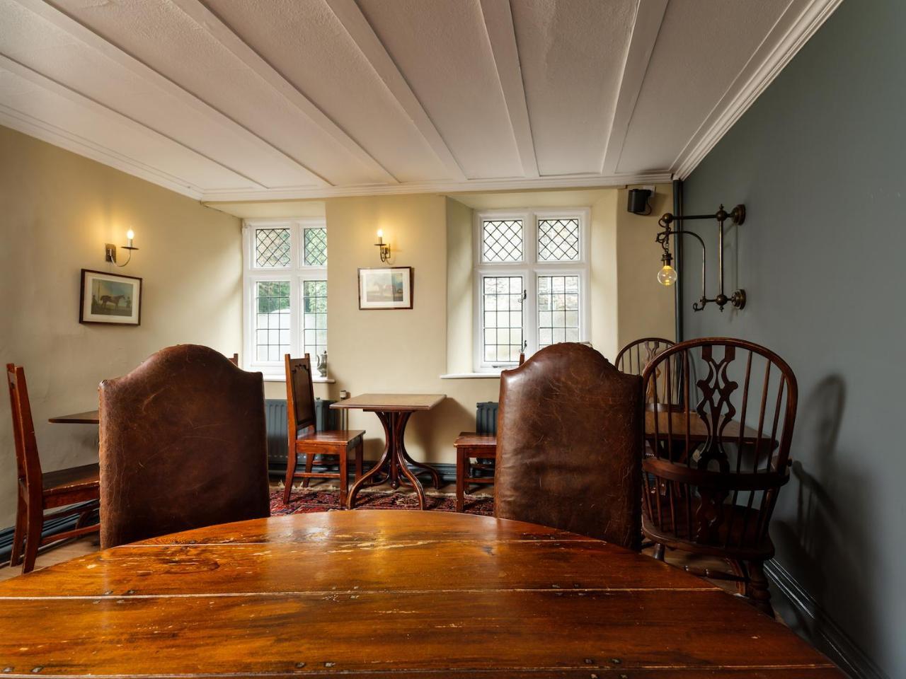 The Wheatsheaf At Beetham Hotel Sandside  Kültér fotó